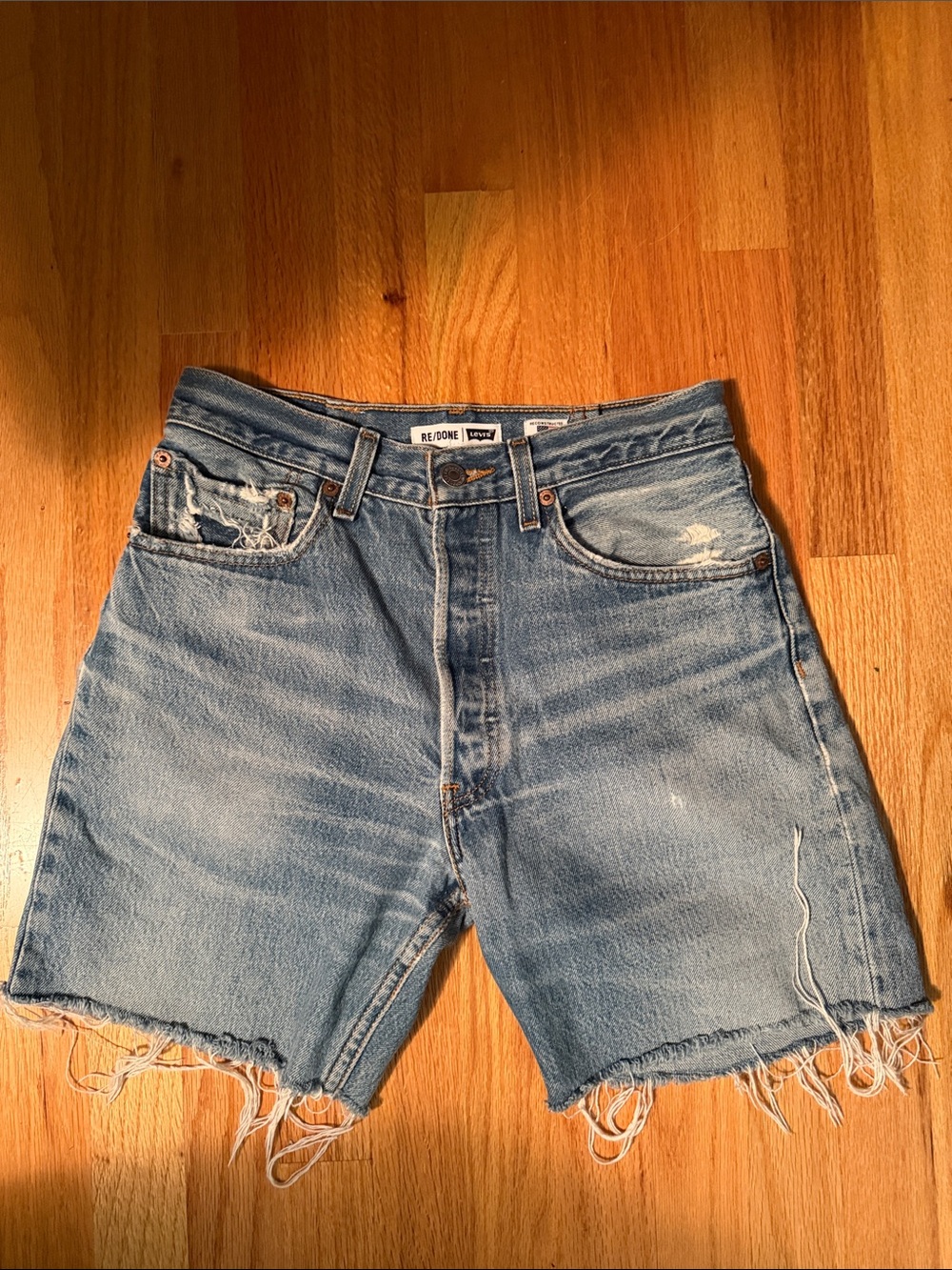 RE/DONE x Levi’s Jean shorts size 25